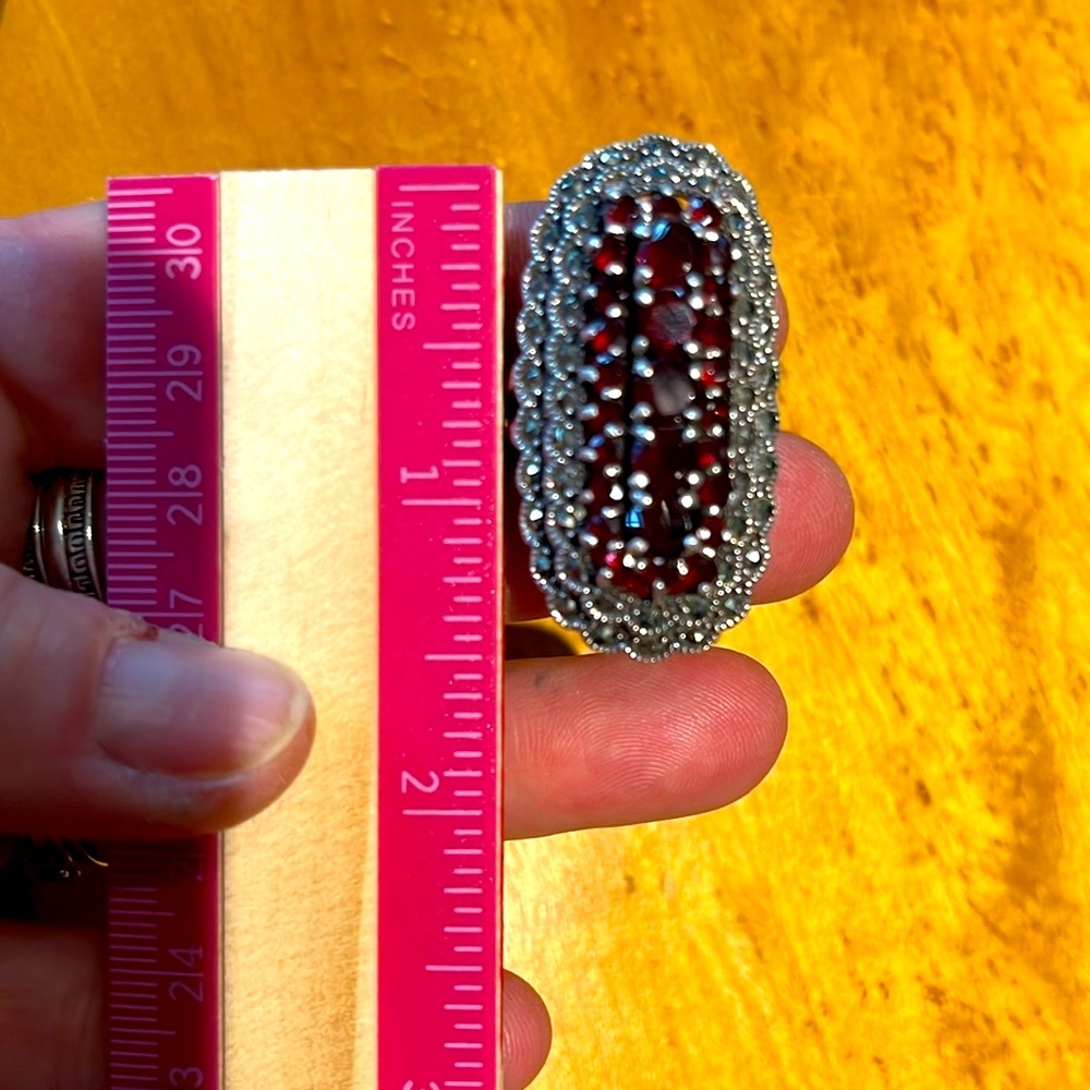 Garnet and Marcasite Warrior Ring 925 - Picture 5 of 6